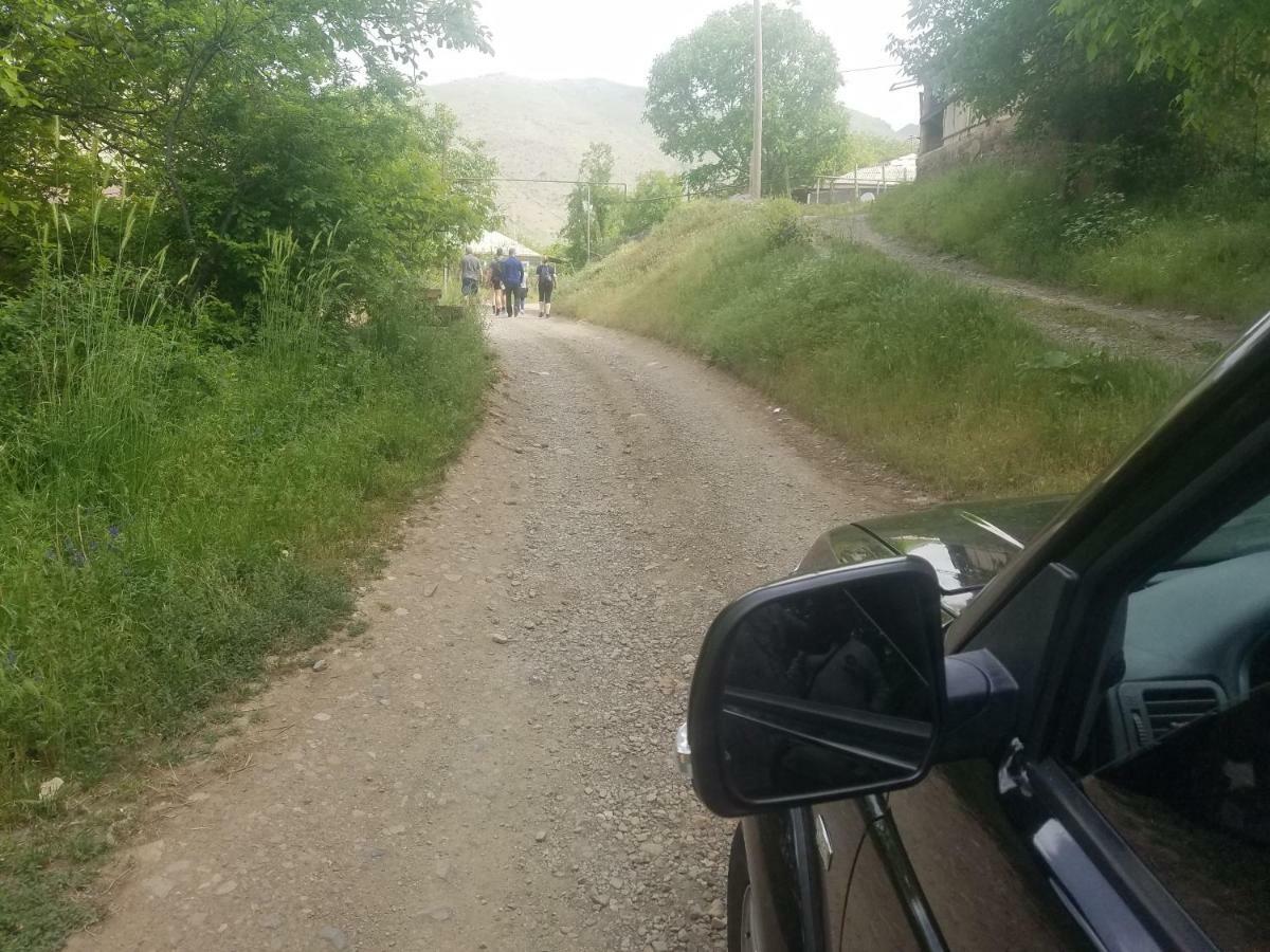 Karine B&B Yeghegnadzor Exteriör bild